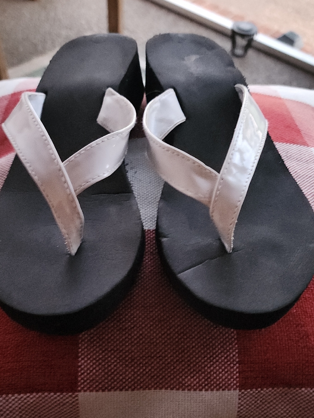 Women’s Black Platform Flip-Flop Sandals with White Straps